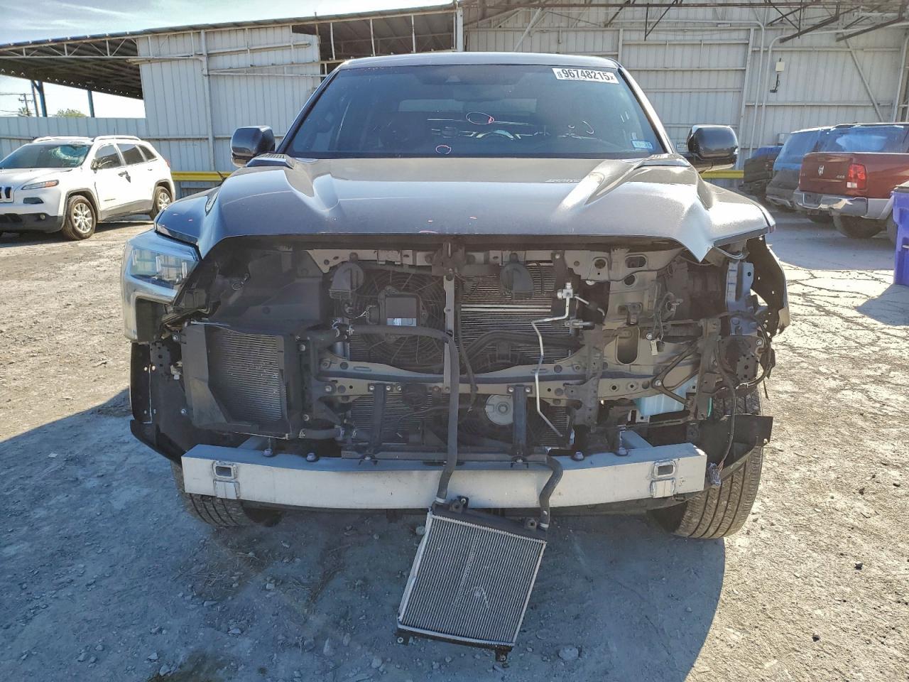 2024 TOYOTA TUNDRA