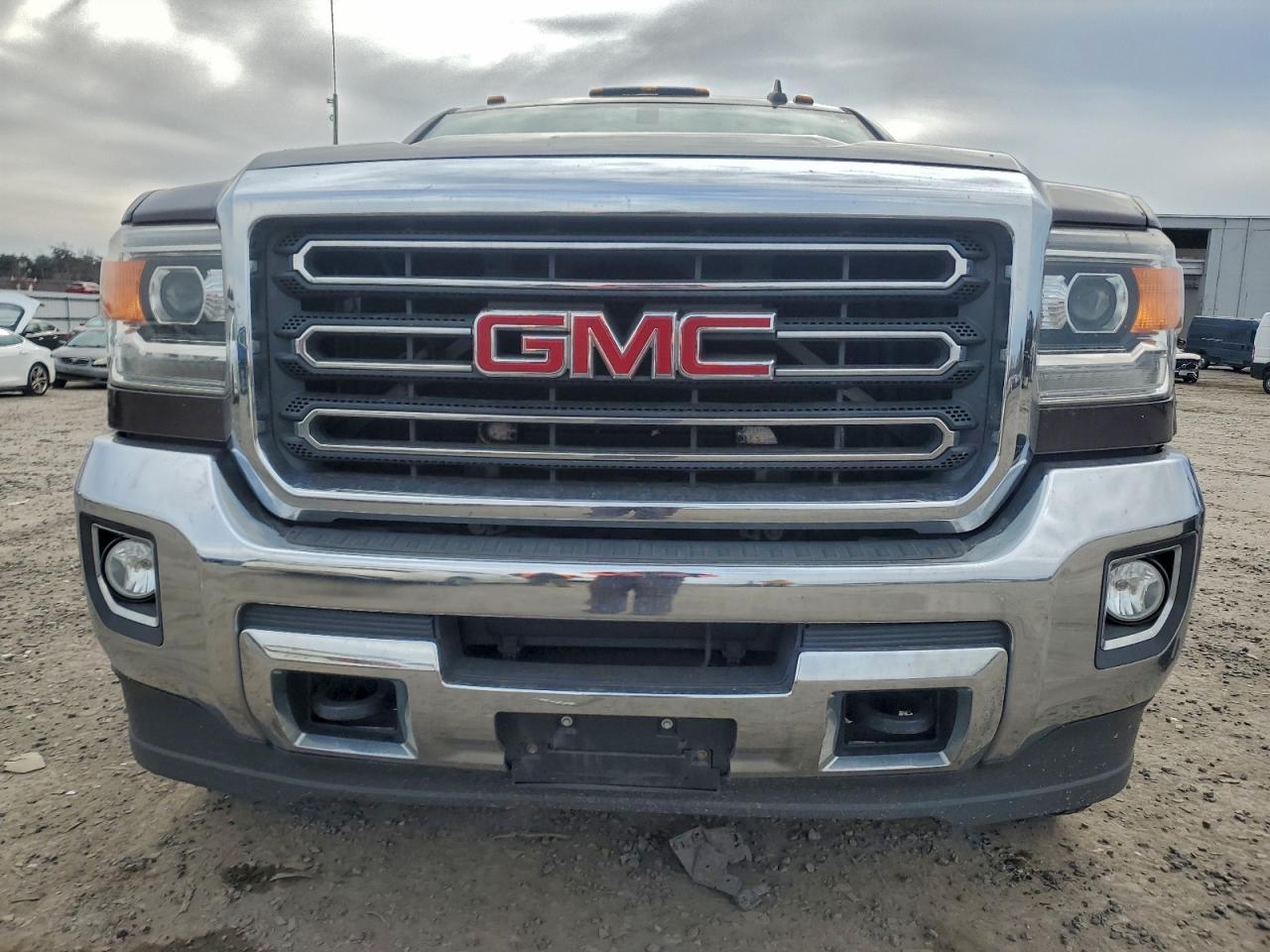2016 GMC Sierra