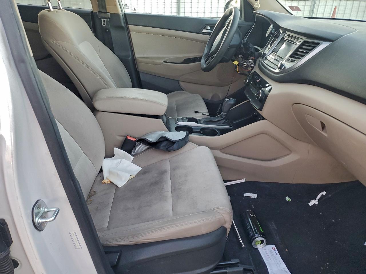 2017 HYUNDAI TUCSON