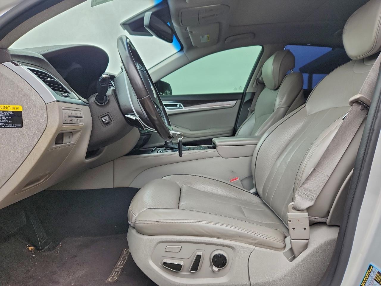 2015 HYUNDAI GENESIS