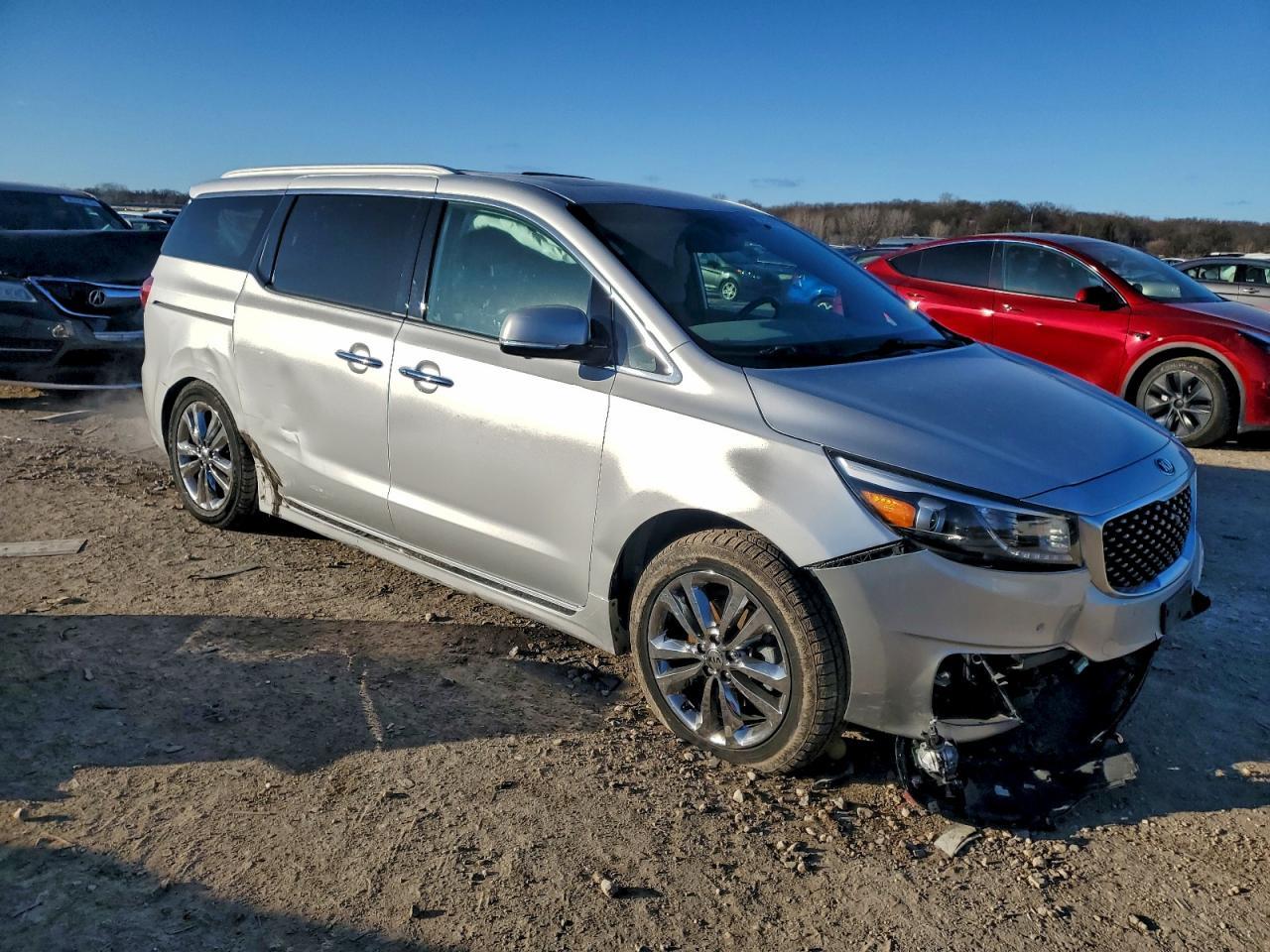 2018 KIA SEDONA