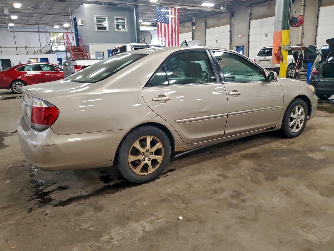 2005 TOYOTA CAMRY
