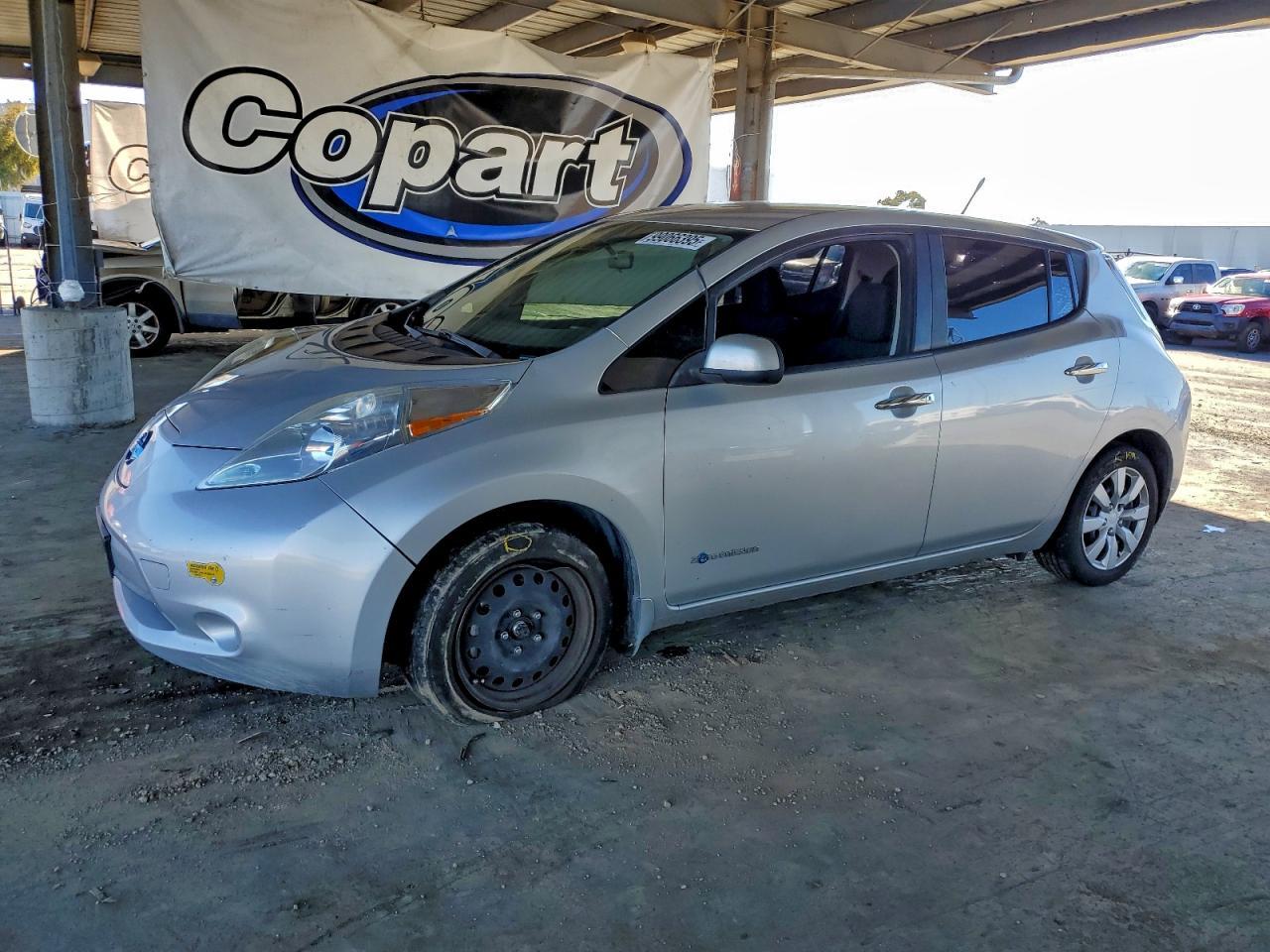 2013 NISSAN LEAF