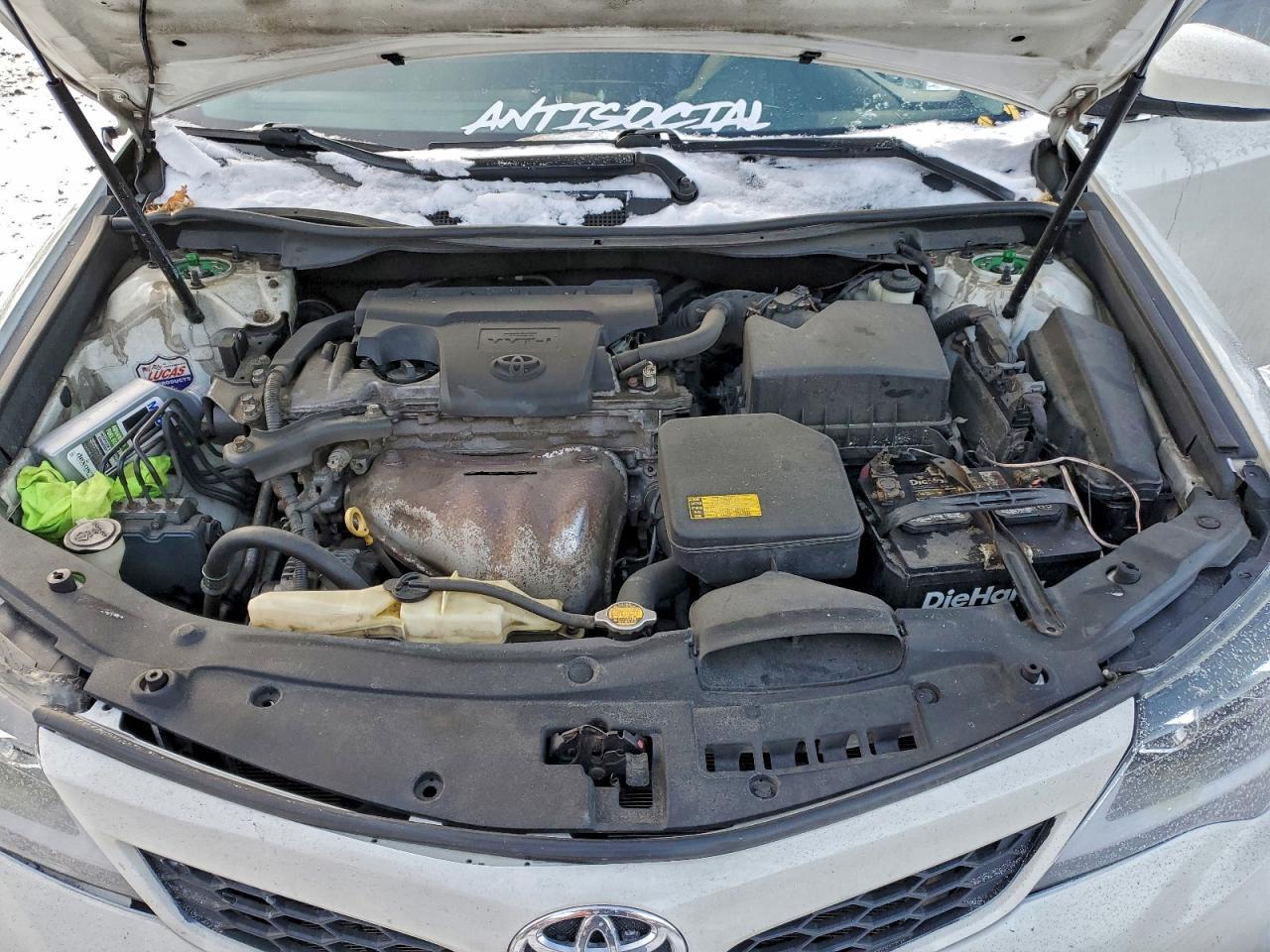 2014 TOYOTA CAMRY