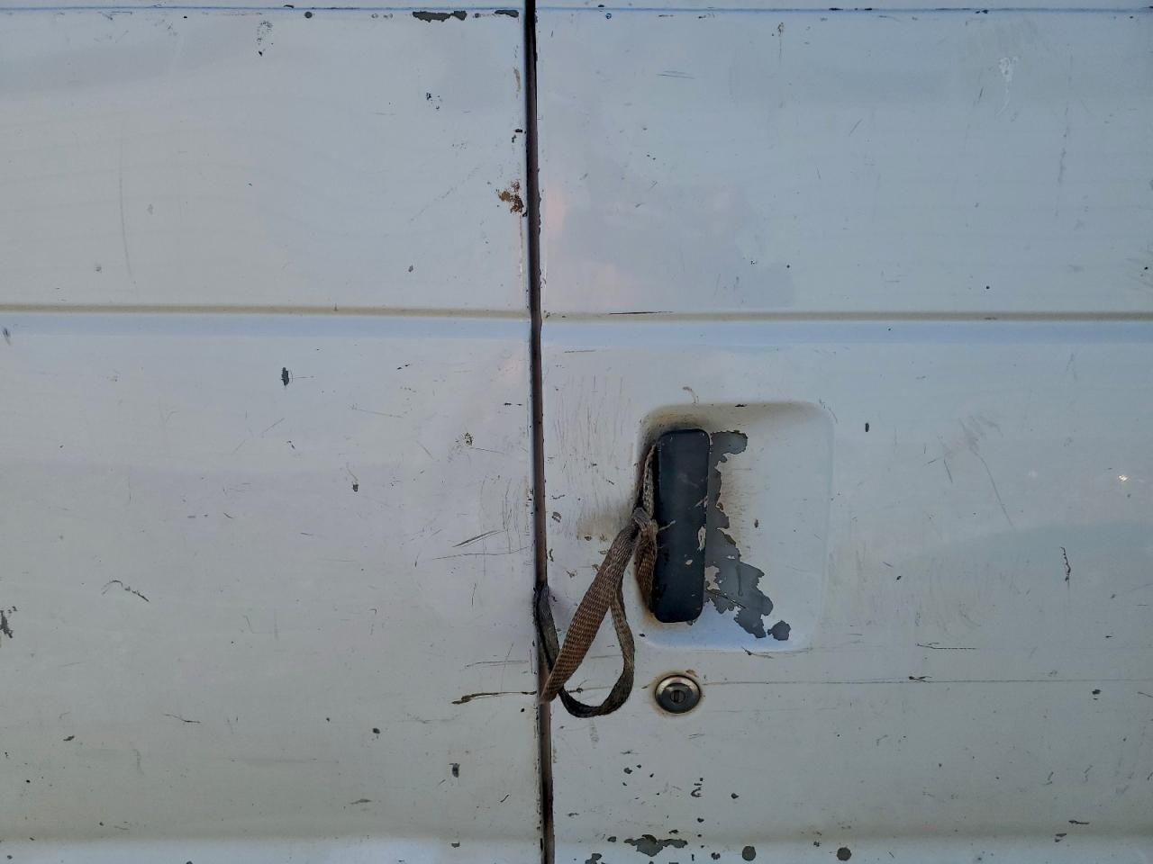 2004 FORD ECONOLINE