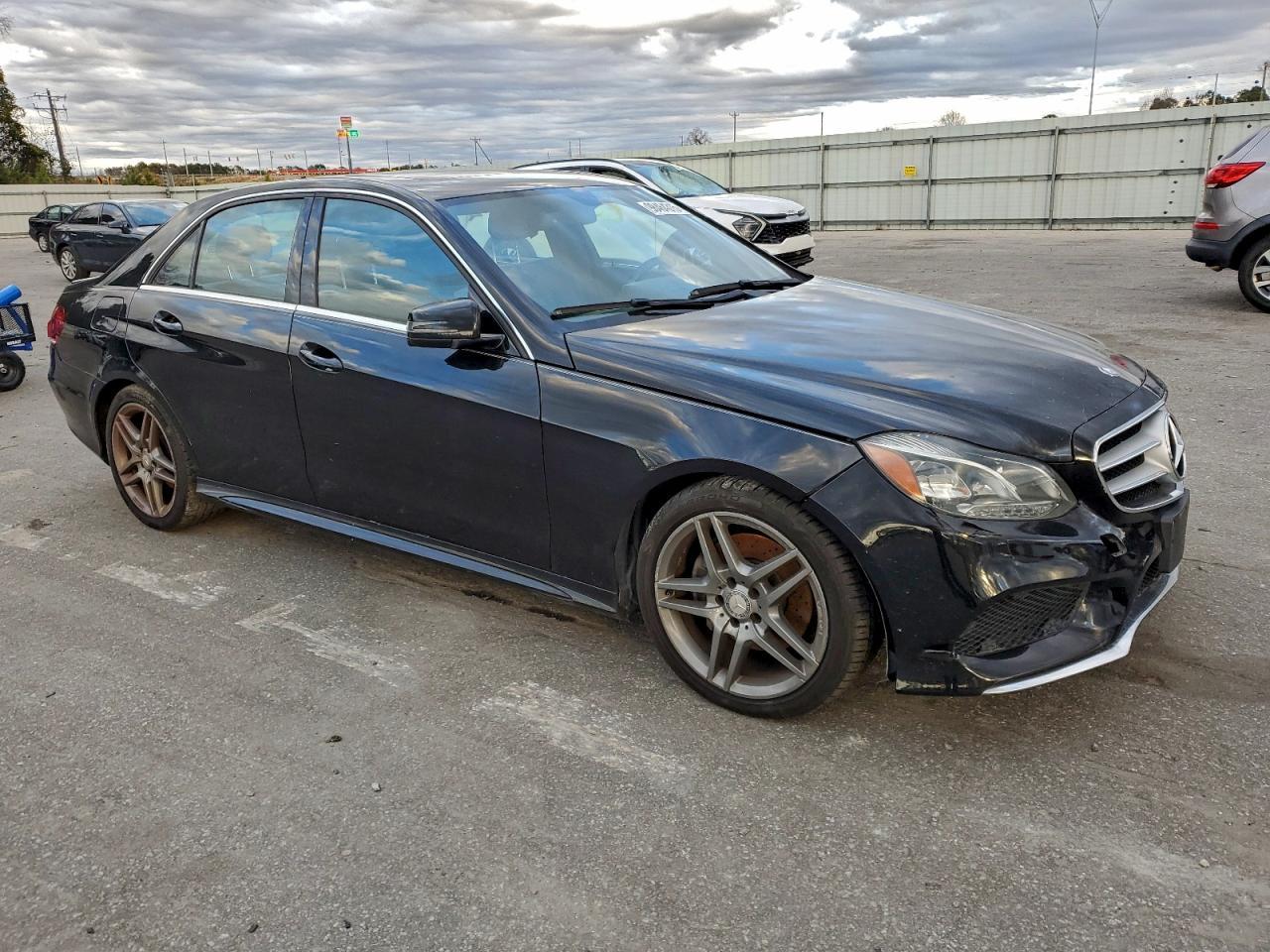 2014 MERCEDES-BENZ E-Class