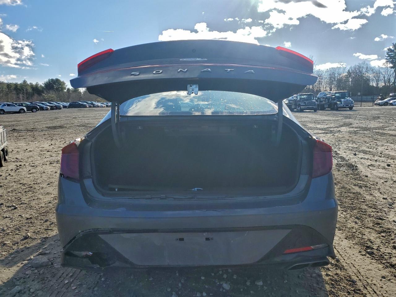 2022 HYUNDAI SONATA