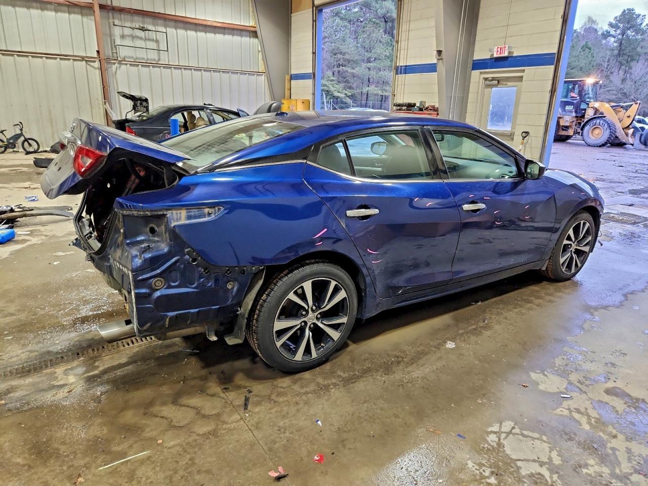 2018 NISSAN Maxima