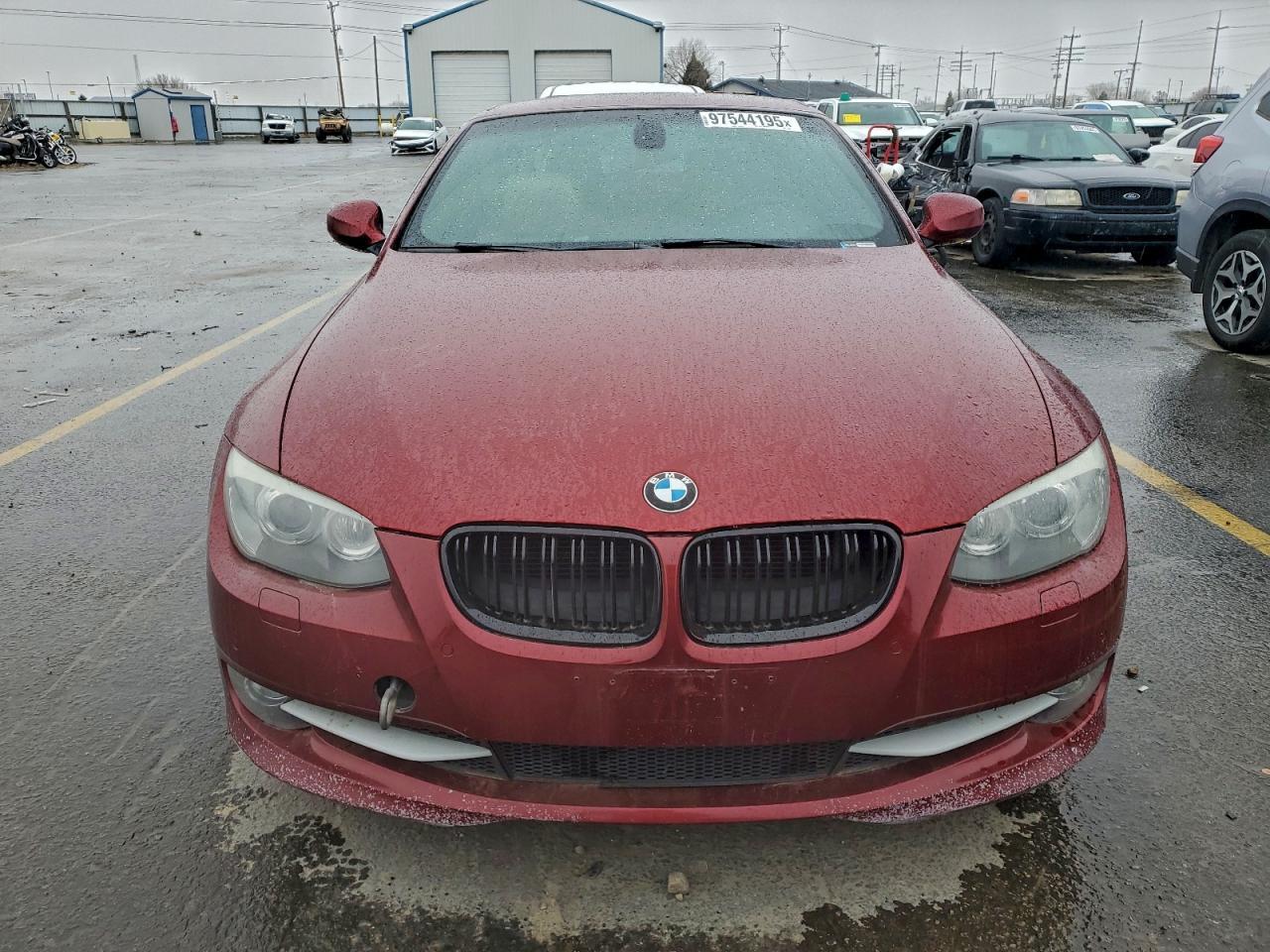 2011 BMW 3 SERIES