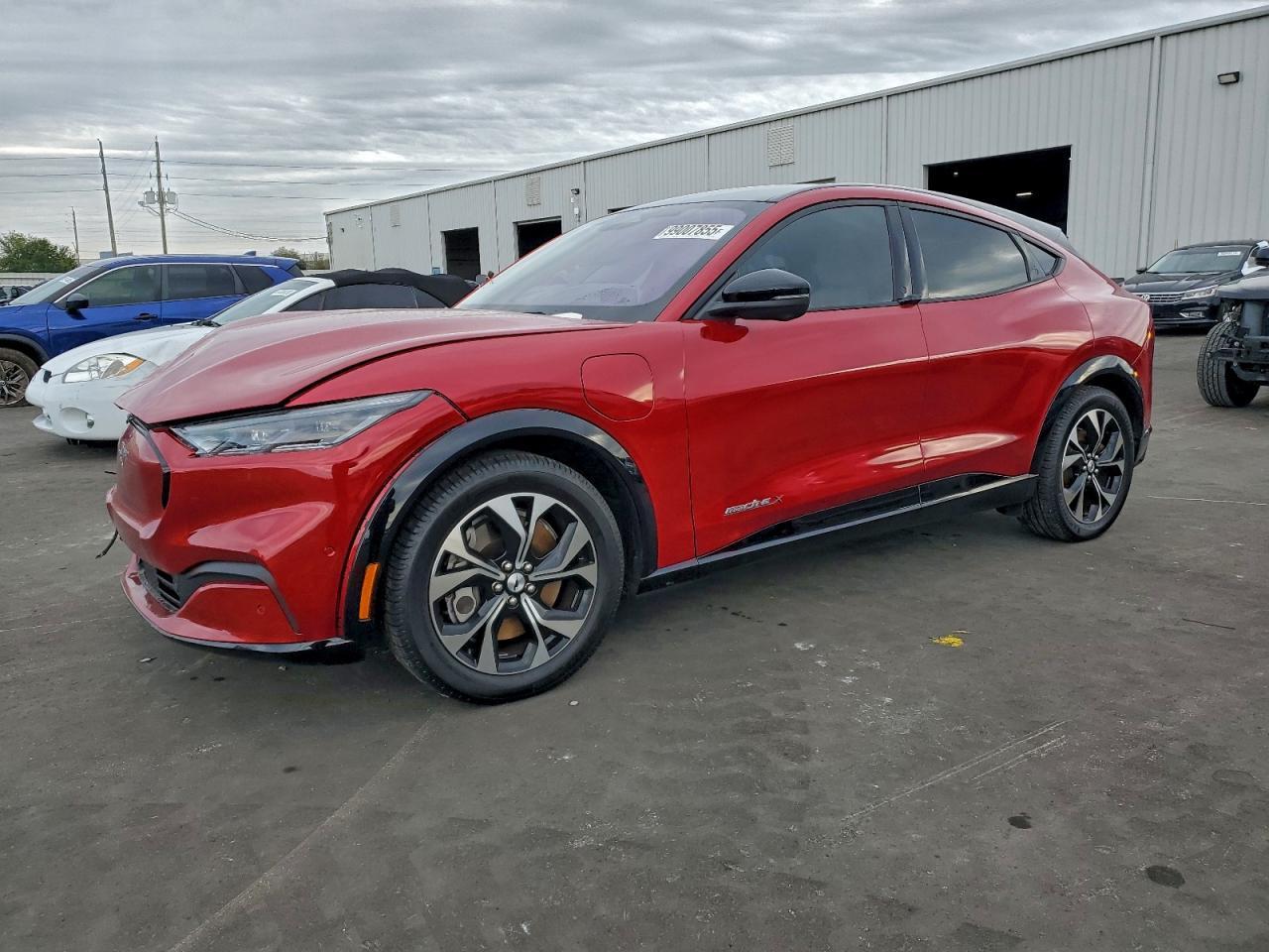 2021 FORD Mustang Mach-E