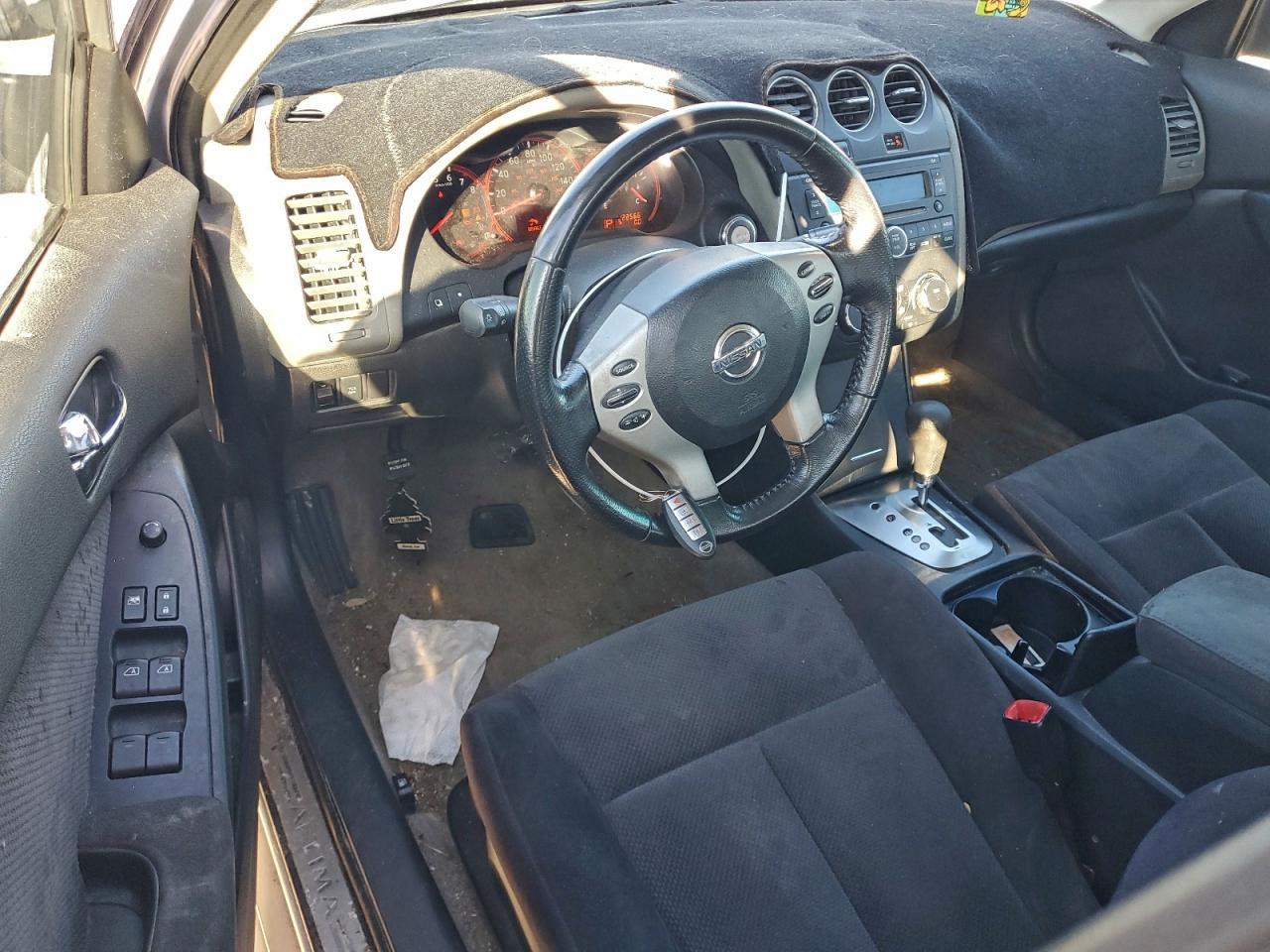 2009 NISSAN ALTIMA
