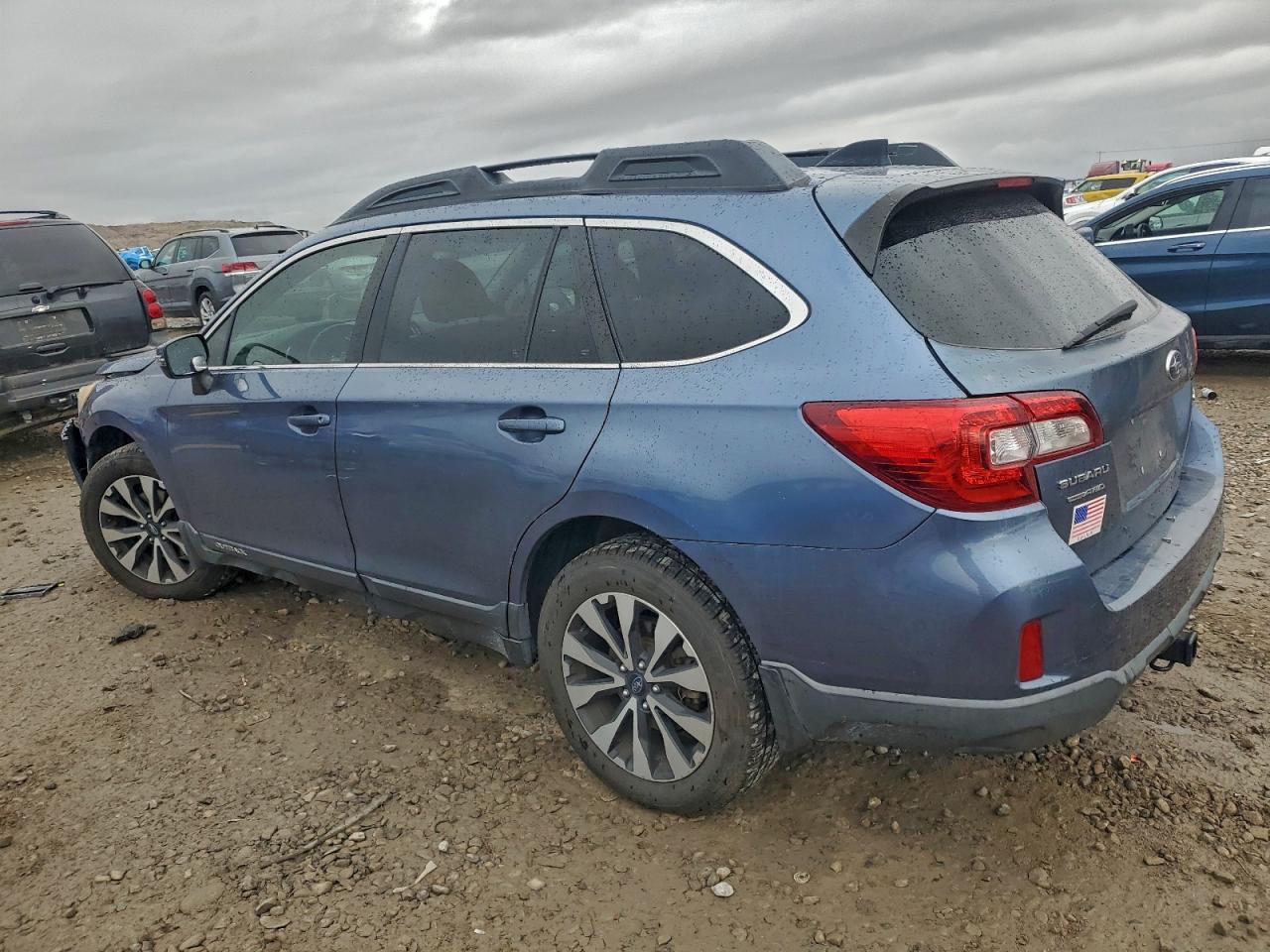 2016 SUBARU Outback
