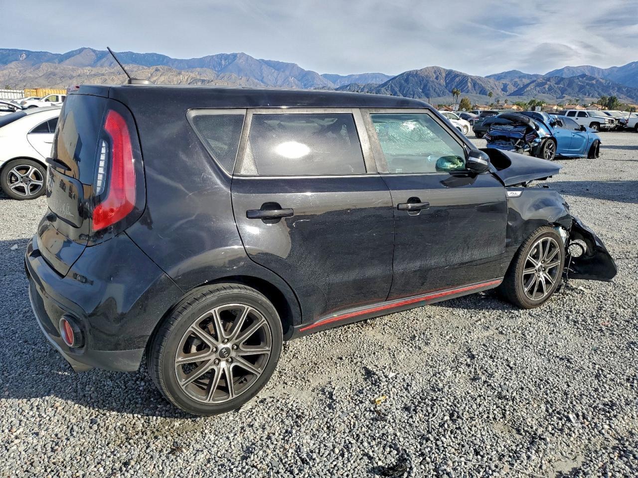 2018 KIA SOUL