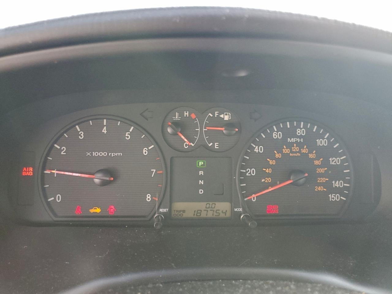 2004 HYUNDAI SONATA
