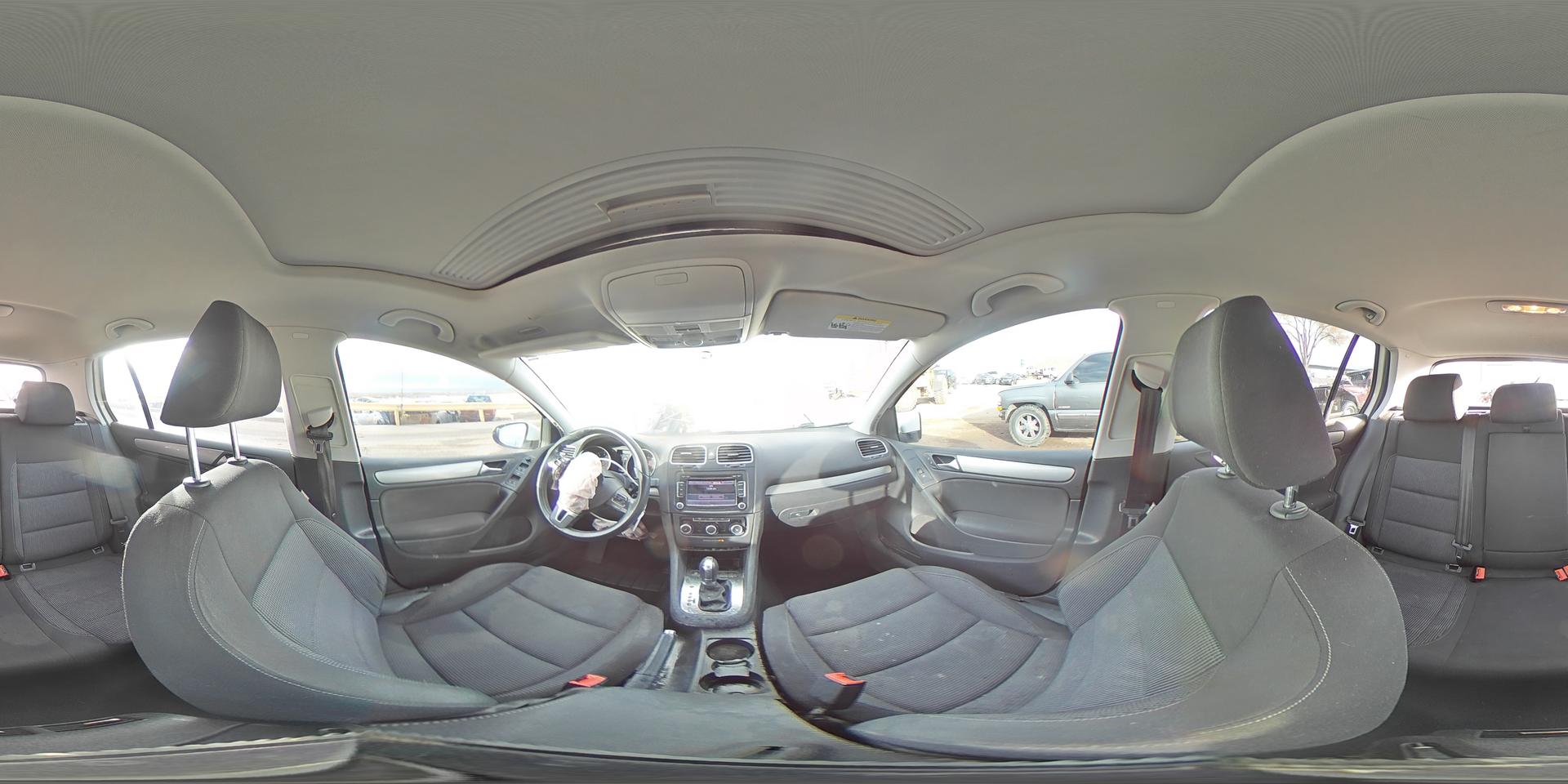 2014 VOLKSWAGEN GOLF