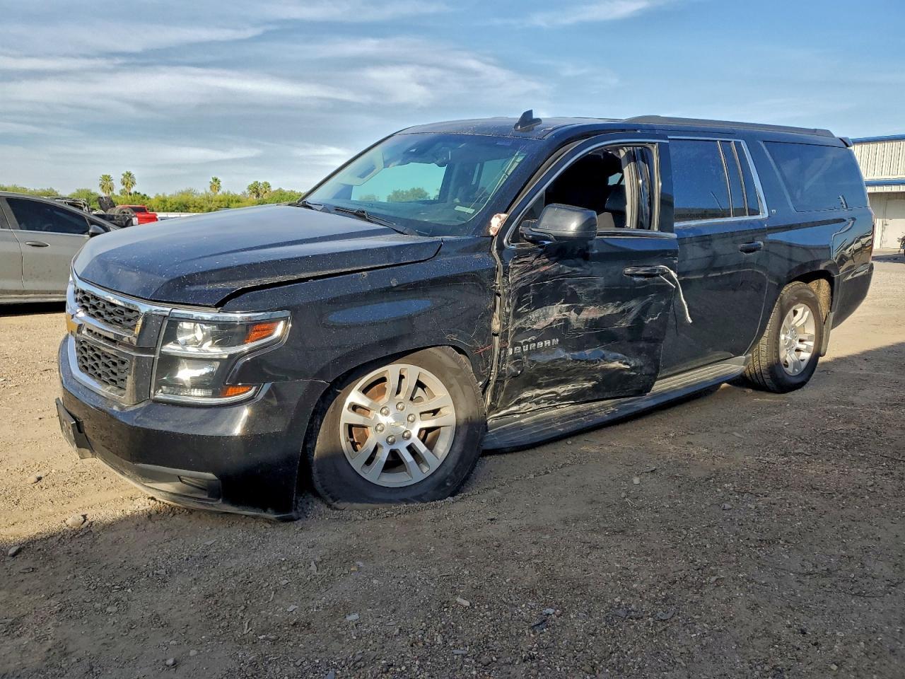 2017 CHEVROLET Suburban