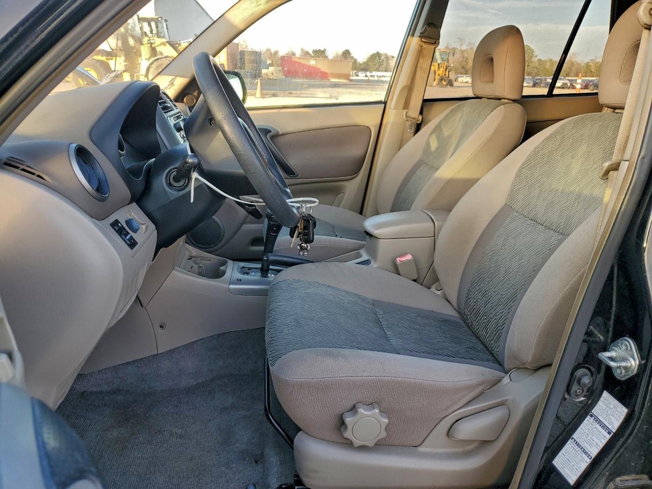 2001 TOYOTA RAV4