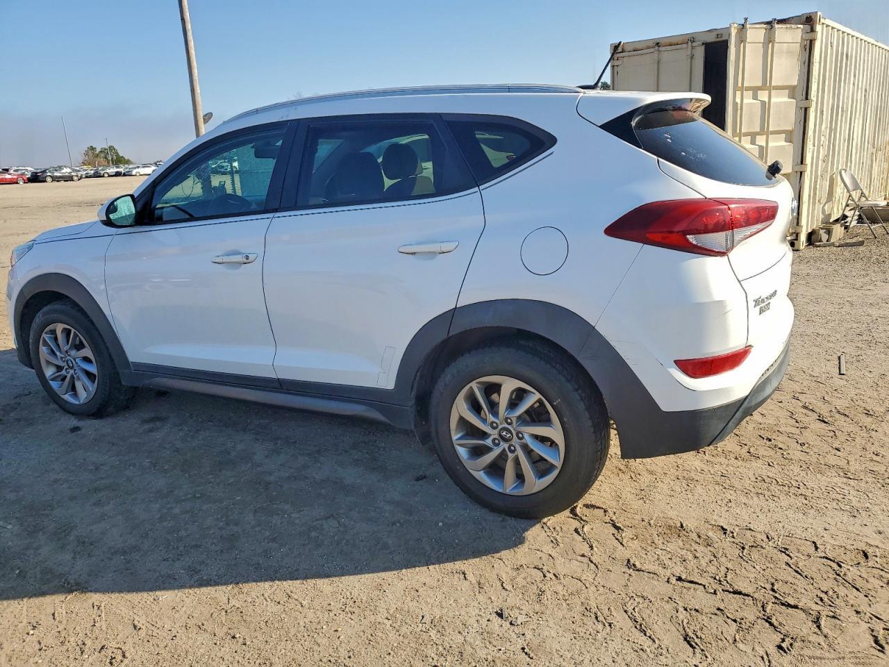 2016 HYUNDAI TUCSON