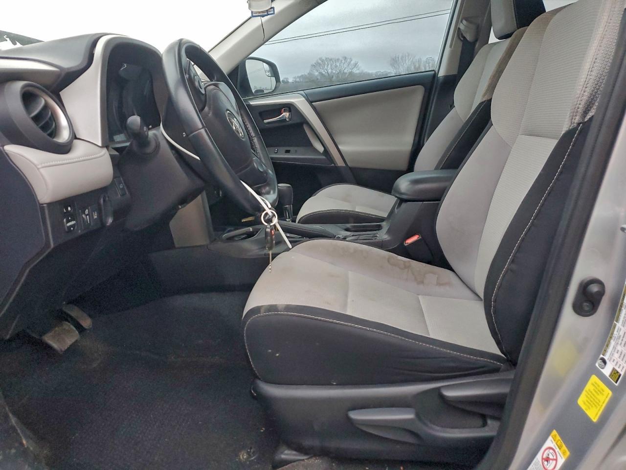 2017 TOYOTA RAV4