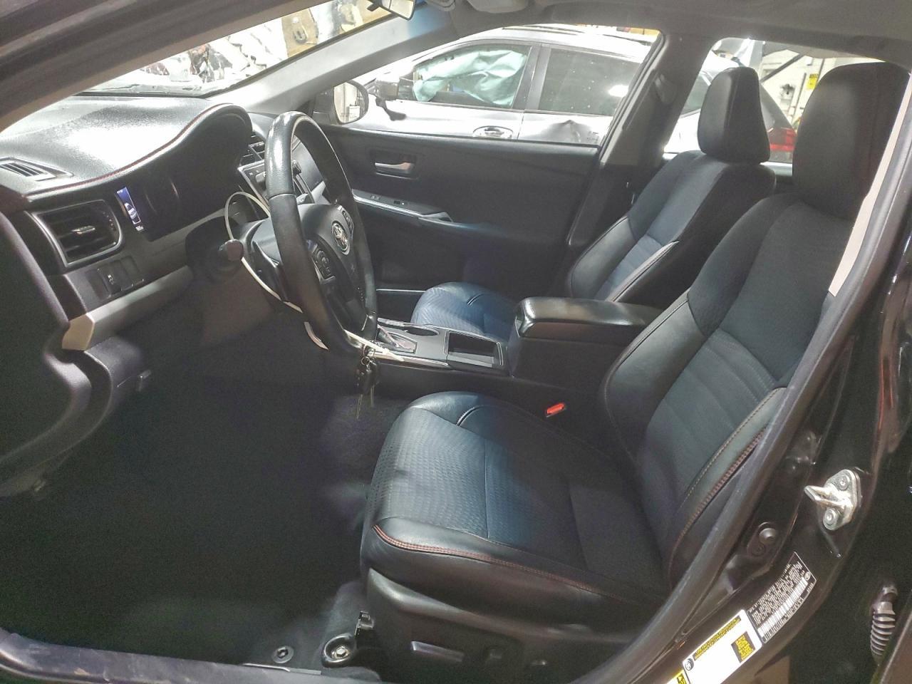 2015 TOYOTA CAMRY