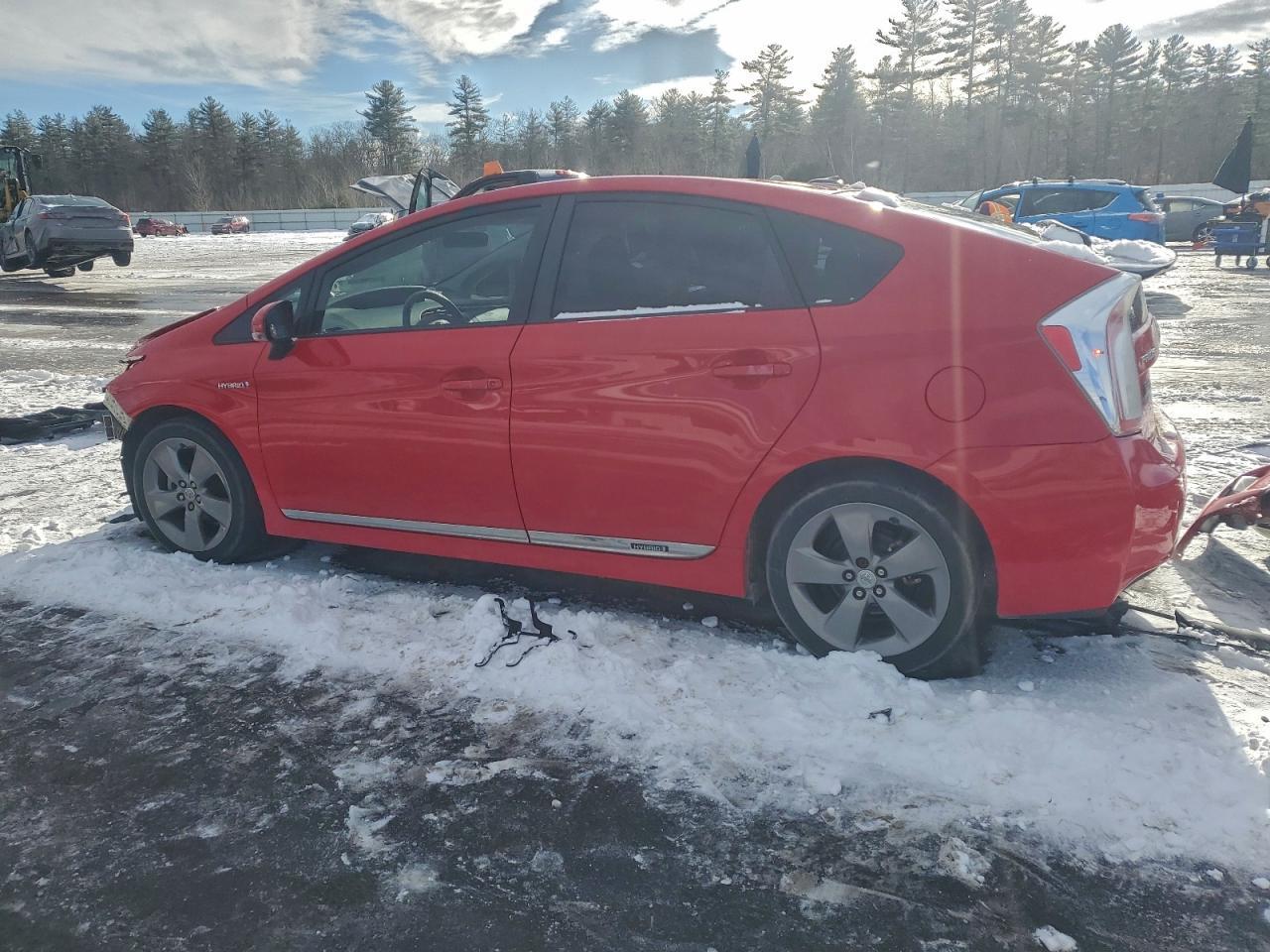 2015 TOYOTA PRIUS