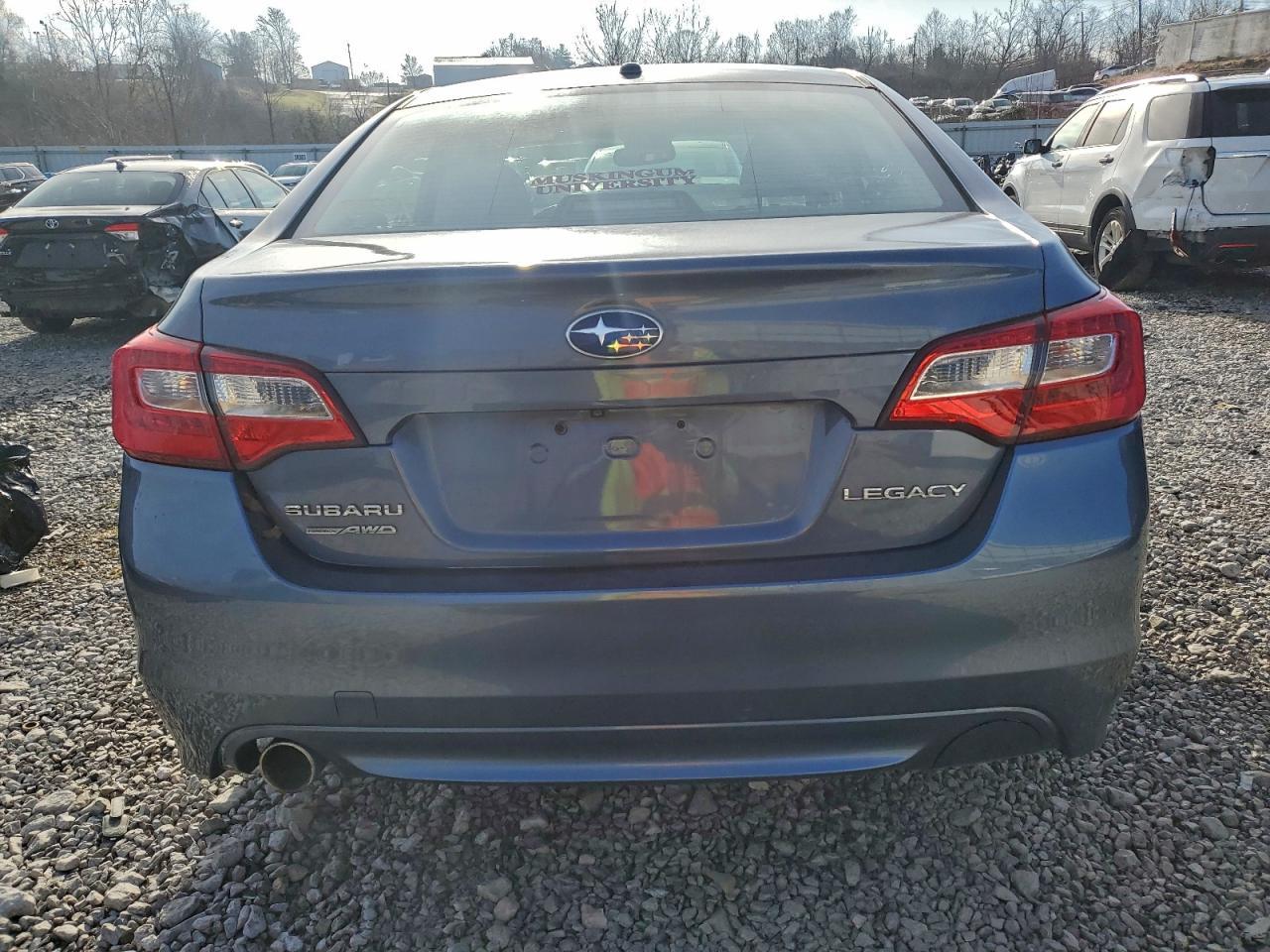 2015 SUBARU Legacy