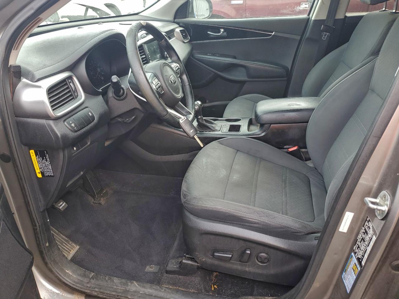 2017 KIA SORENTO