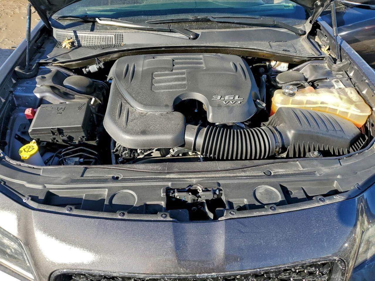 2021 CHRYSLER 300