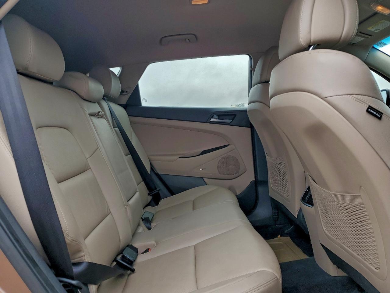 2017 HYUNDAI TUCSON