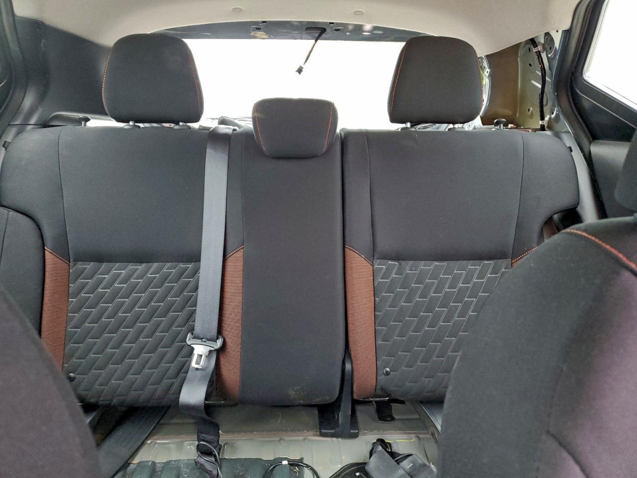 2022 NISSAN KICKS