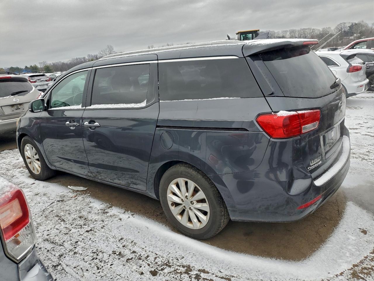 2015 KIA SEDONA