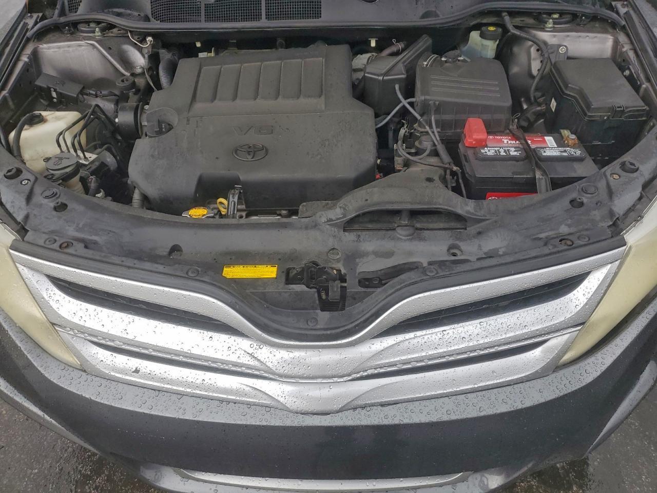 2015 TOYOTA VENZA