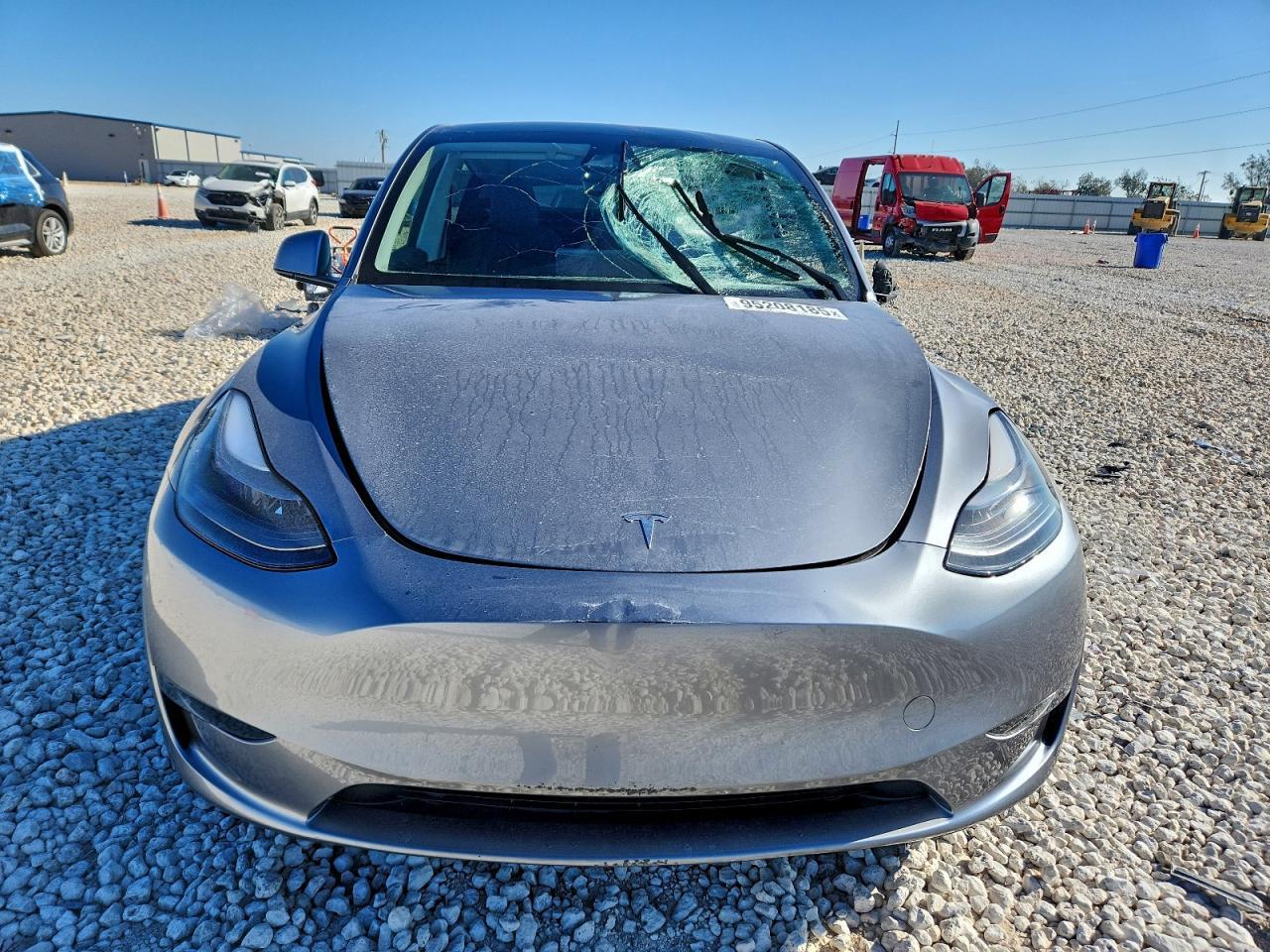 2025 TESLA MODEL Y
