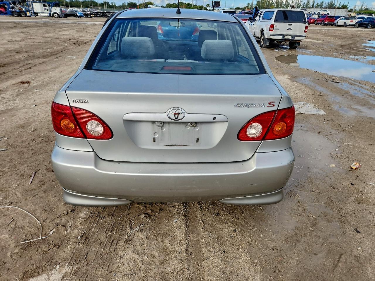 2004 TOYOTA COROLLA