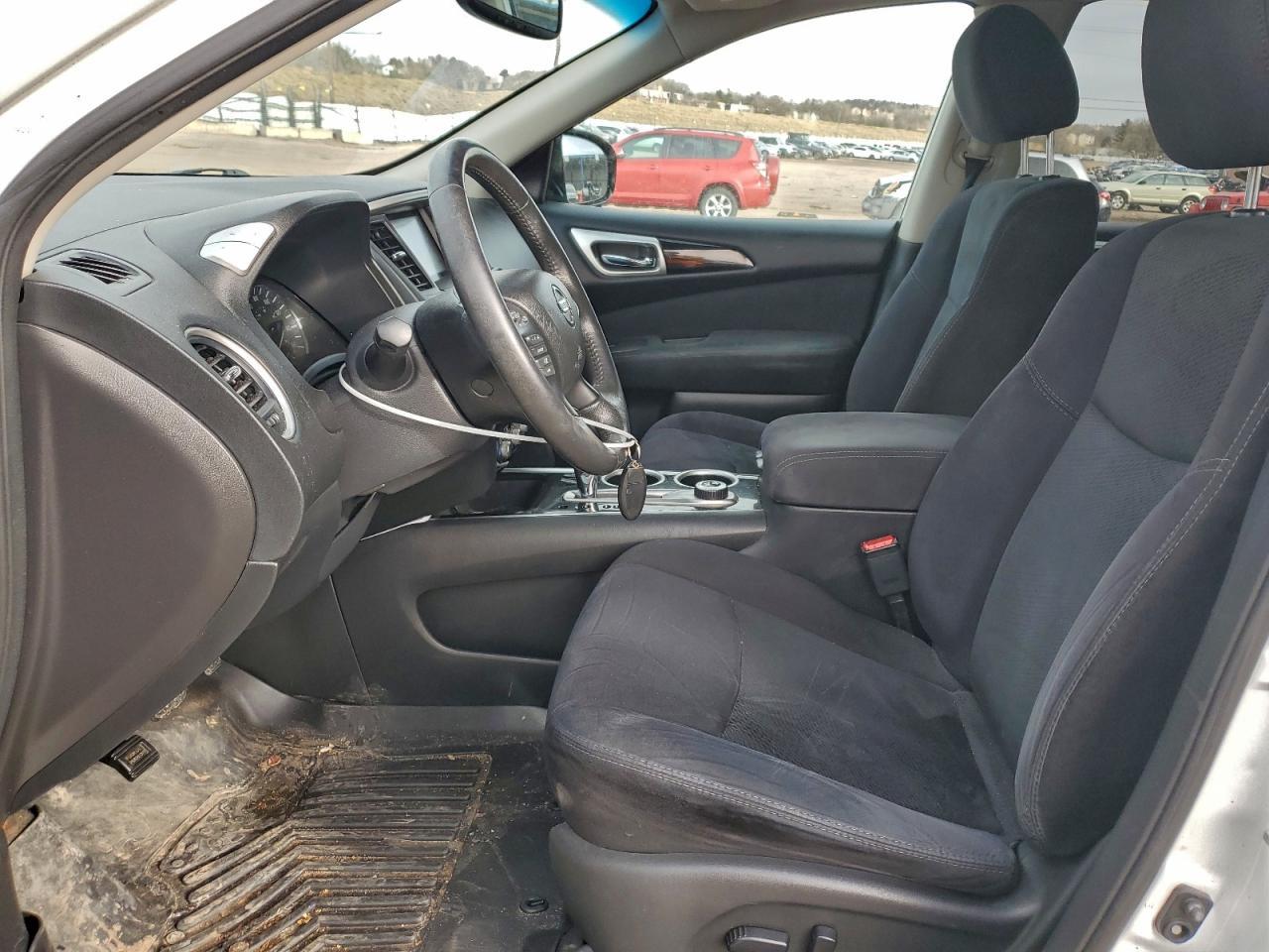 2016 NISSAN PATHFINDER