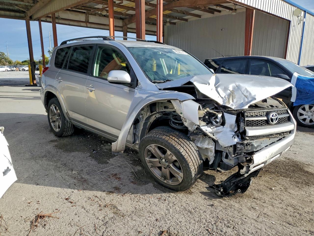 2011 TOYOTA RAV4
