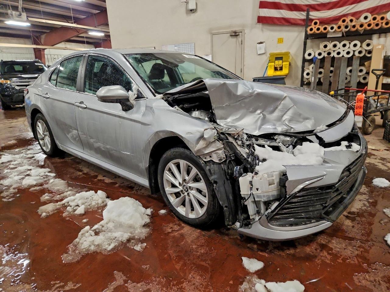 2022 TOYOTA CAMRY