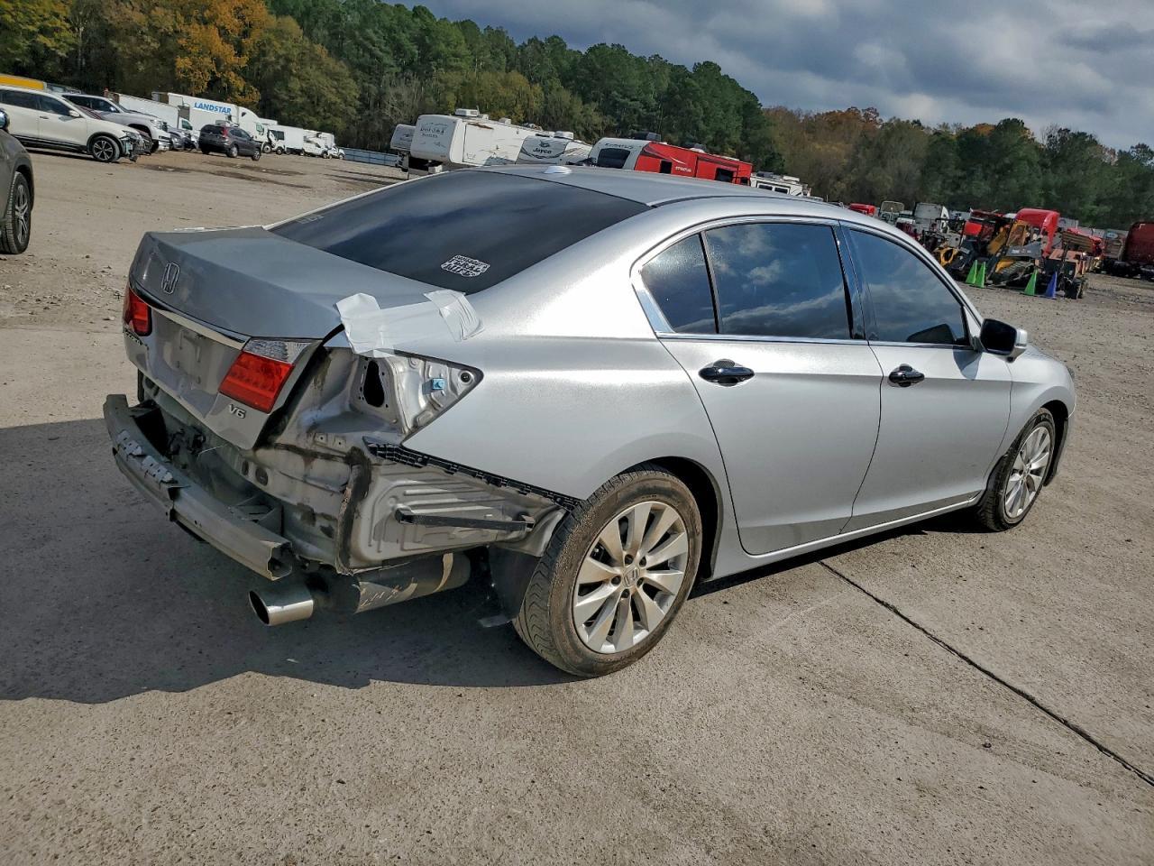 2013 HONDA ACCORD