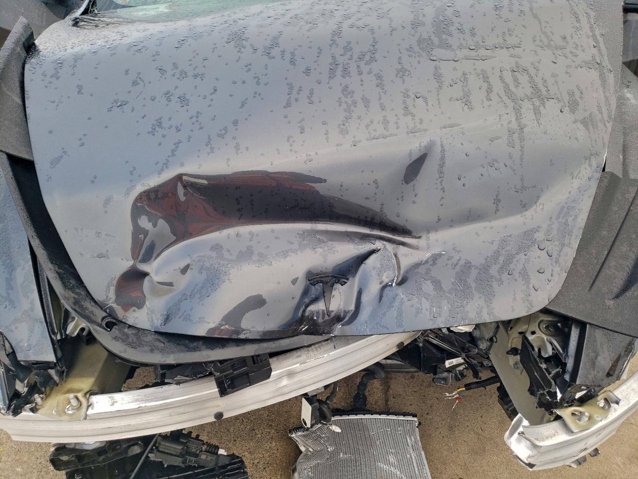 2026 TESLA MODEL 3