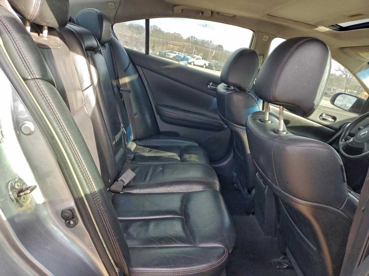 2009 NISSAN Maxima