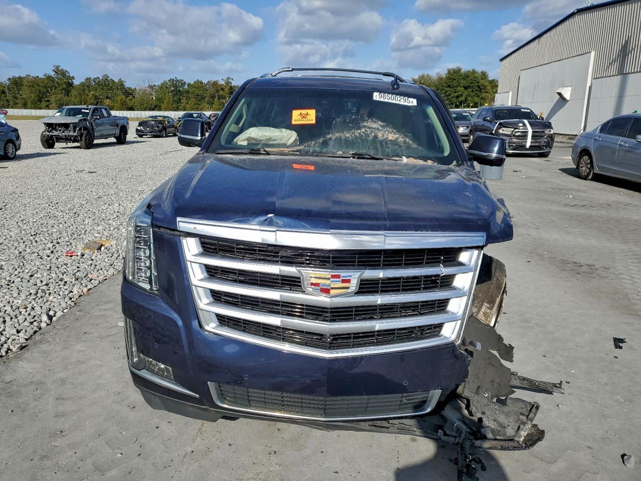 2018 CADILLAC ESCALADE
