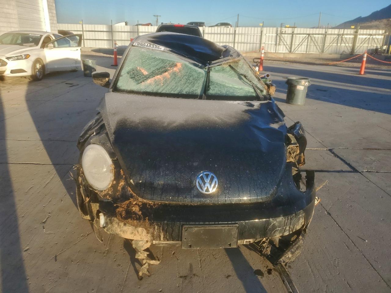 2016 VOLKSWAGEN Beetle