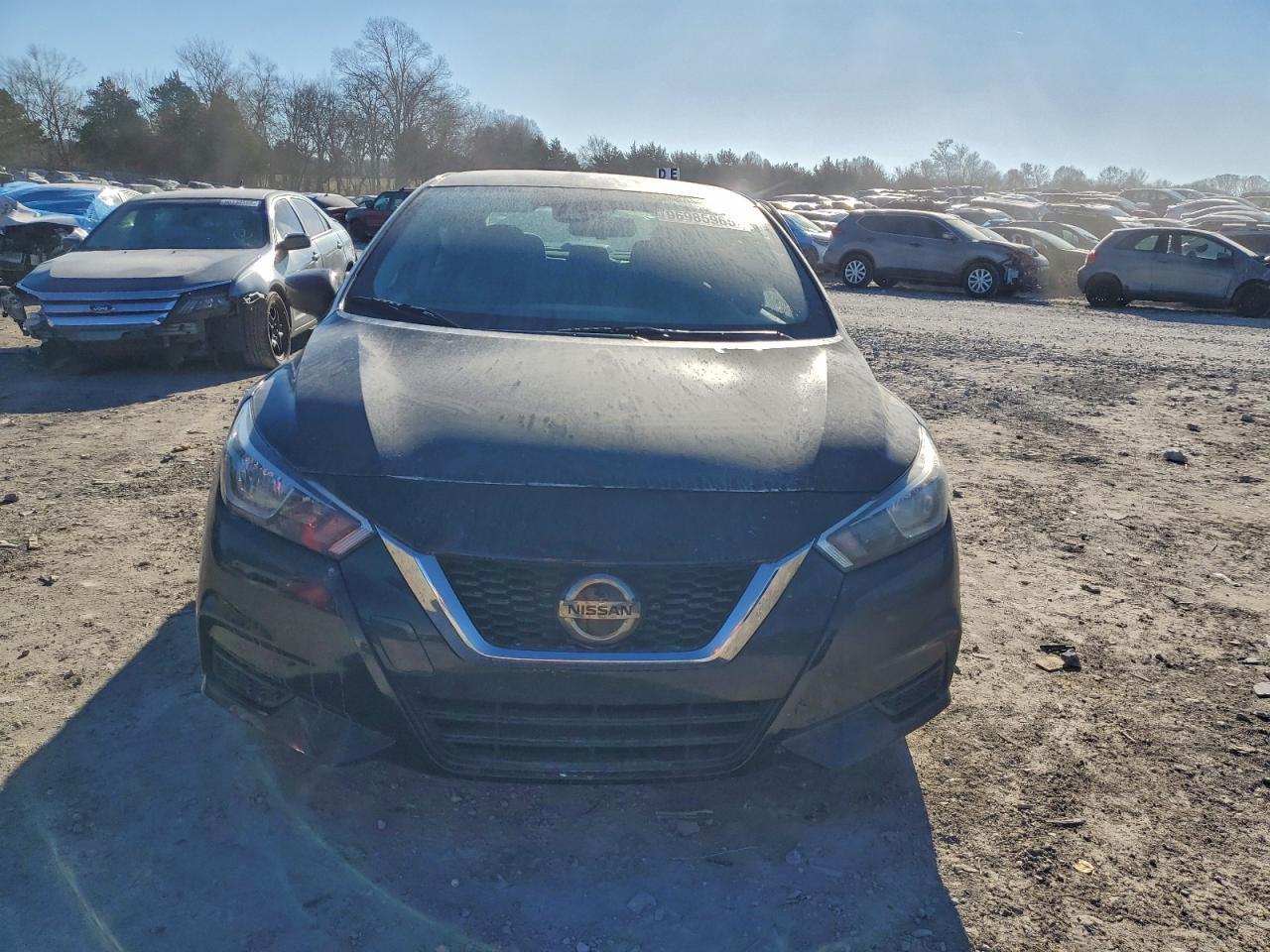 2021 NISSAN VERSA