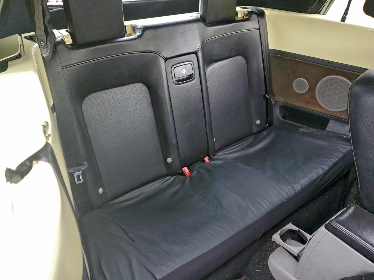 2003 VOLKSWAGEN Beetle