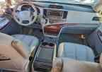 2012 TOYOTA SIENNA