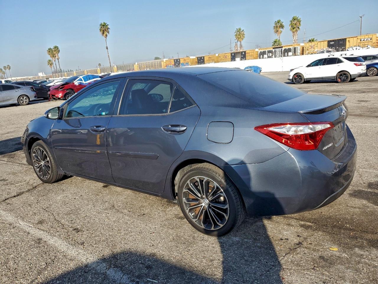 2016 TOYOTA COROLLA