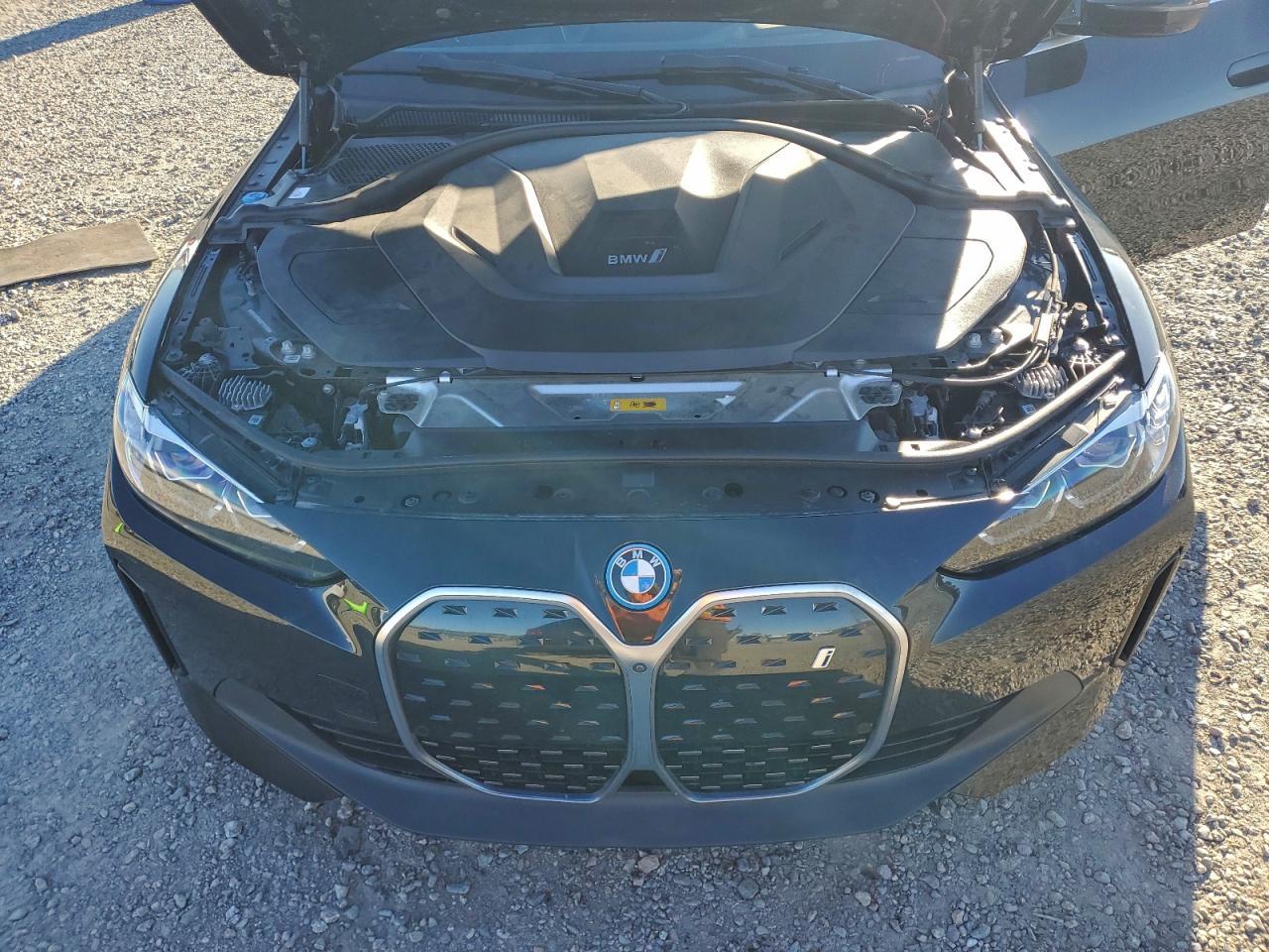 2024 BMW i4