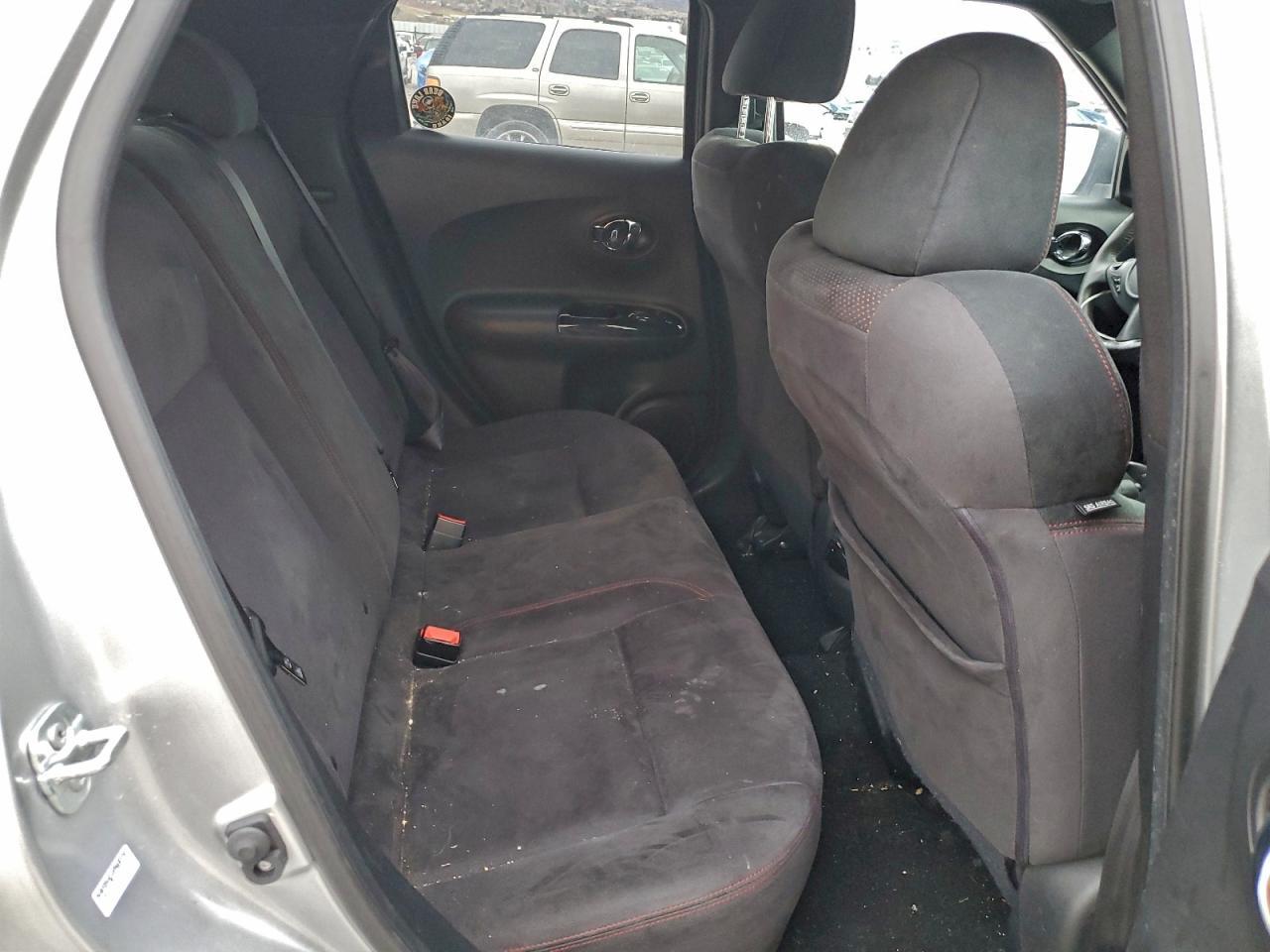 2015 NISSAN Juke