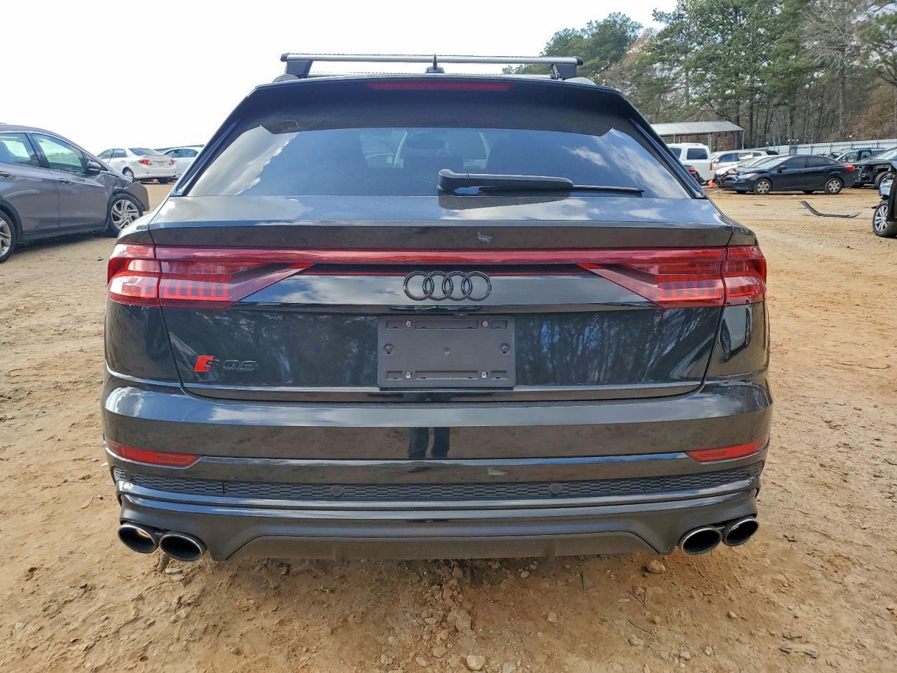 2023 AUDI SQ8