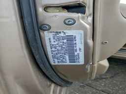 2001 TOYOTA Avalon